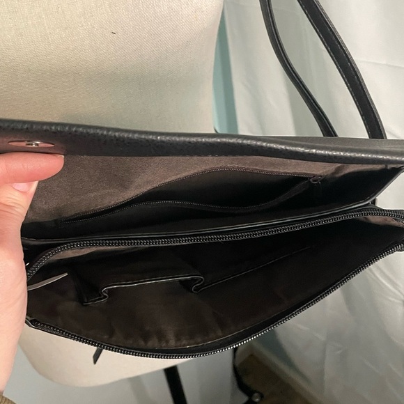 Pretty Persuasions Black Cross Body‎ Bag - Picture 3 of 8